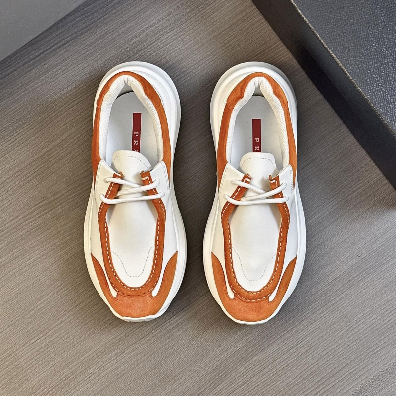 Pra*a casual shoes